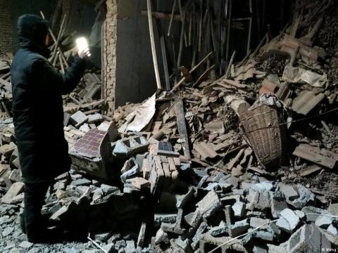 चीनमा ६ दशमलव २ रेक्टरस्केलको भूकम्प : एक सय जनाभन्दा धेरैको ज्यान गयो