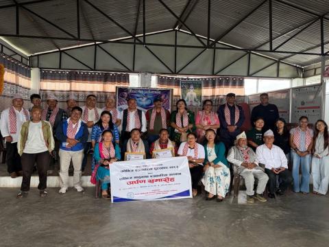 फोनिज तेह्रथुमद्वारा दुई अग्रज पत्रकार सम्मानित